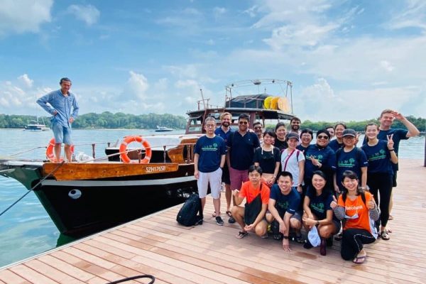 Corp-pic-boat2
