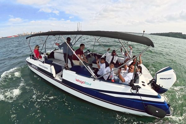 Singapore Boat Tour Kelong Visit