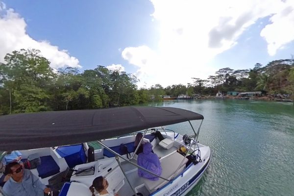 Singapore Boat Tour Kelong Visit